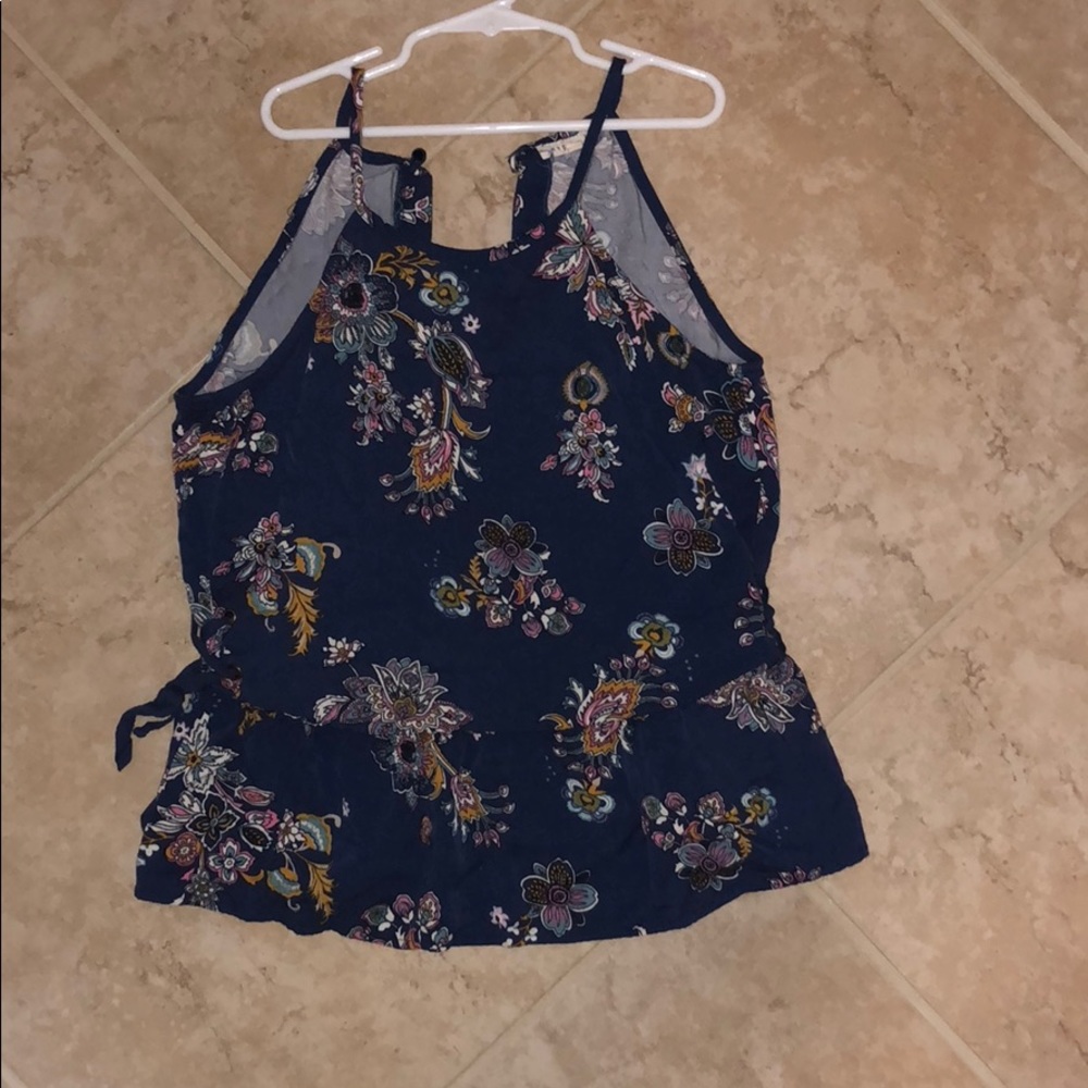 Navy blue spaghetti strap shirt